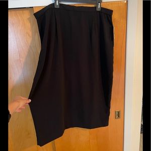 Justin Taylor Woman’s Skirt - NWT Size 22W